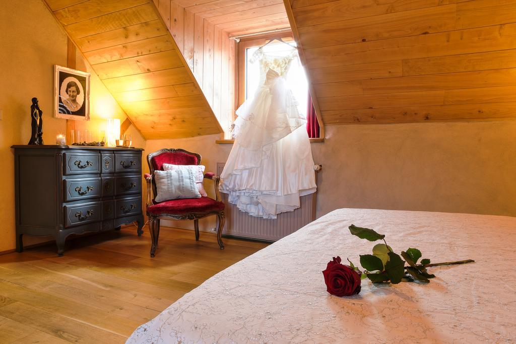 Bed And Breakfast La Fontaine Blanche Melgven Esterno foto